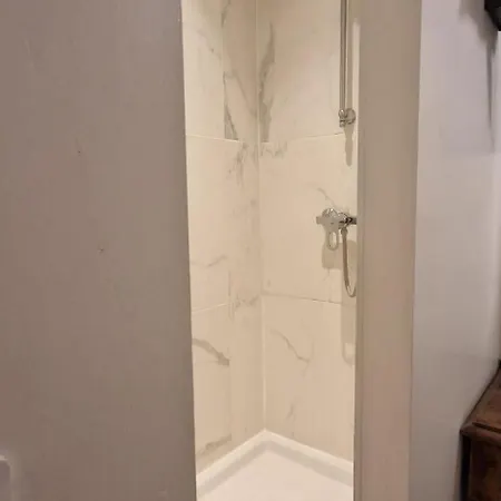 아파트 Iris La Fleuriste 탈렌체